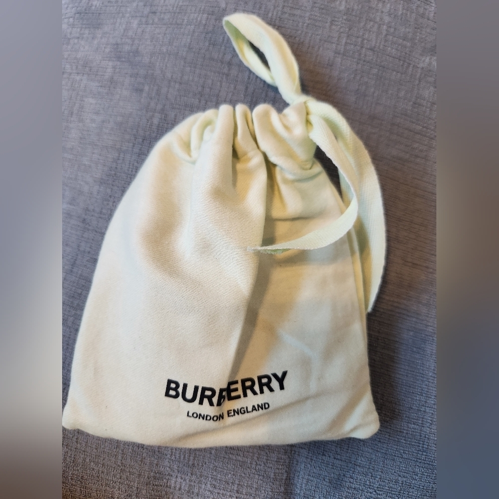Burberry London Black Monster Graphic Keyring NWT - Picture 10 of 11